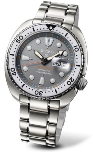 Seiko Prospex Diver Turtle Stainless Steel / Grey / Bracelet / Zimbe